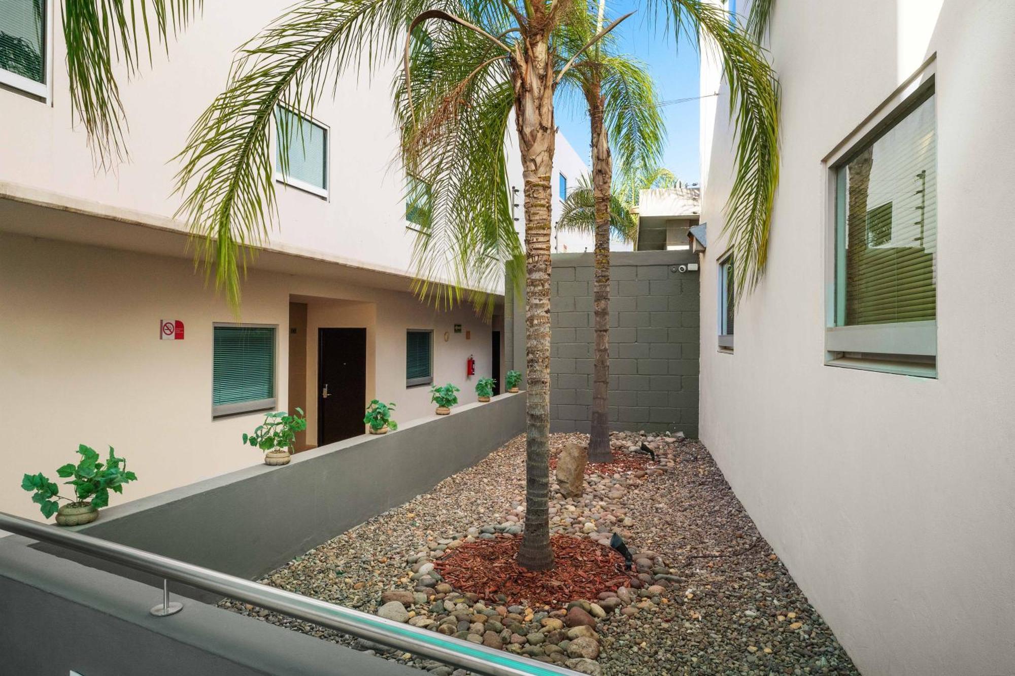 Homesuites Rotarismo Кульякан Экстерьер фото